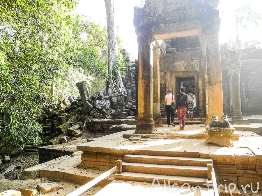 Вход в храм Ta Prohm