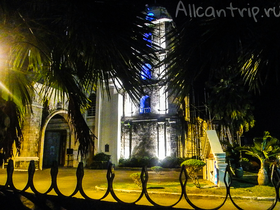 Ночной Тагбиларан - Церковь Saint Joseph Cathedral