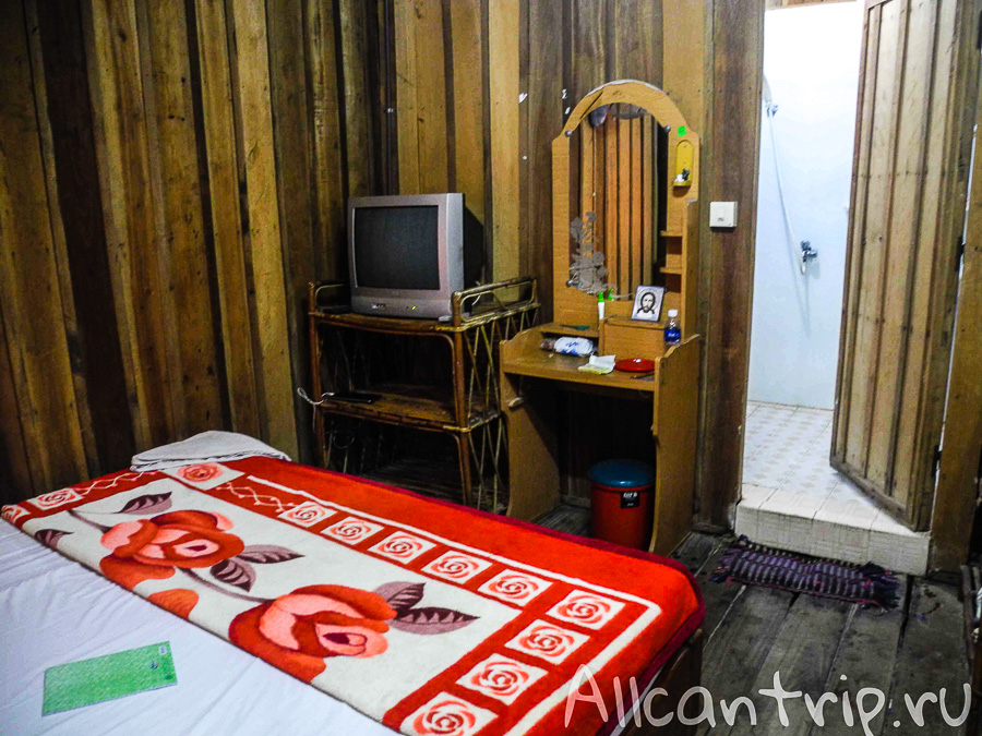 Отель G.B.T. Guesthouse в Сиануквиле