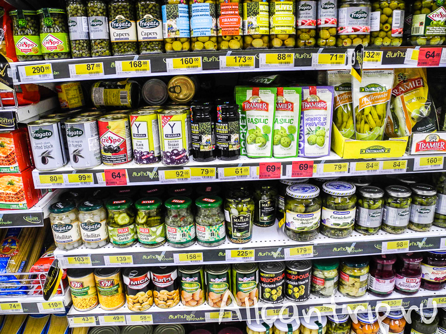 Гипермаркет Big C в районе Пратунам в центре Бангкока