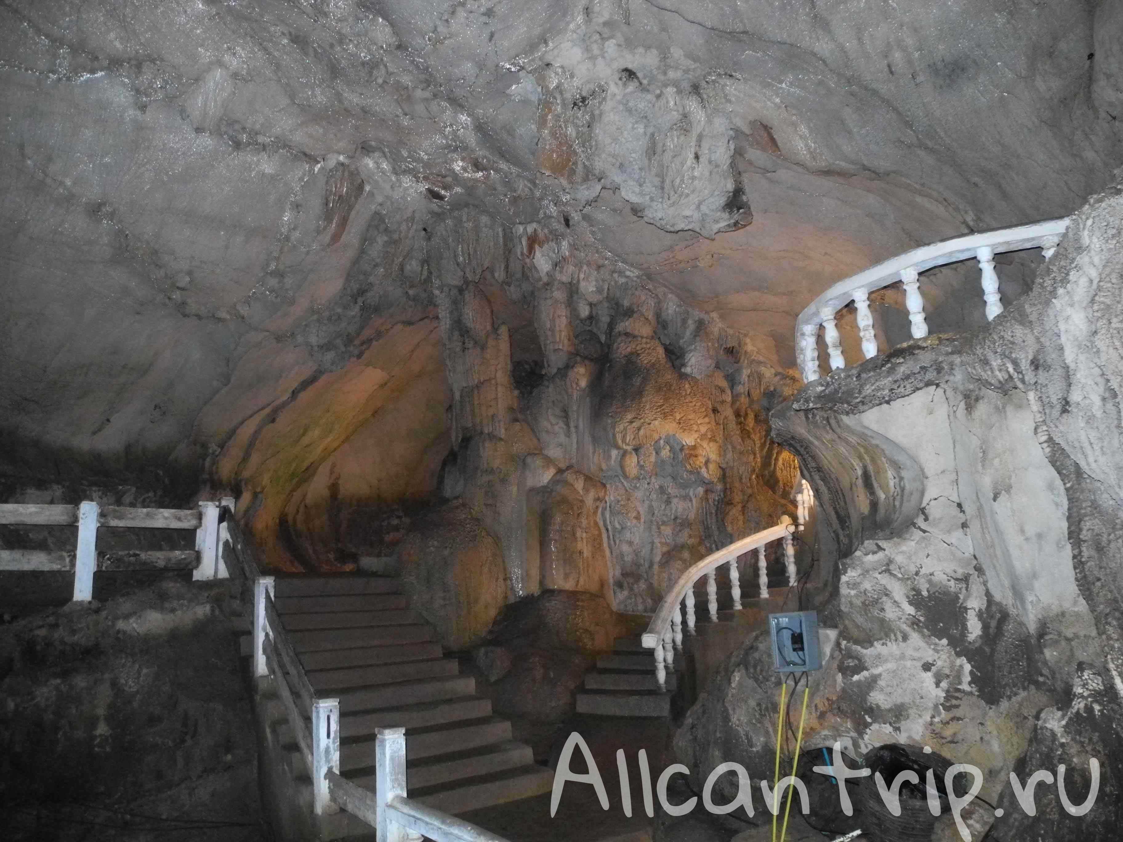 Пещера Tham Chang Cave Ванг Вьенг