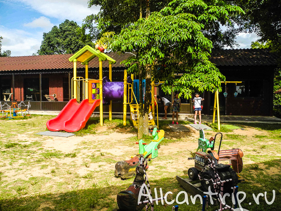Paradise Park Farm Samui