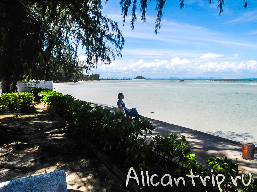 На пляже Nathon Samui