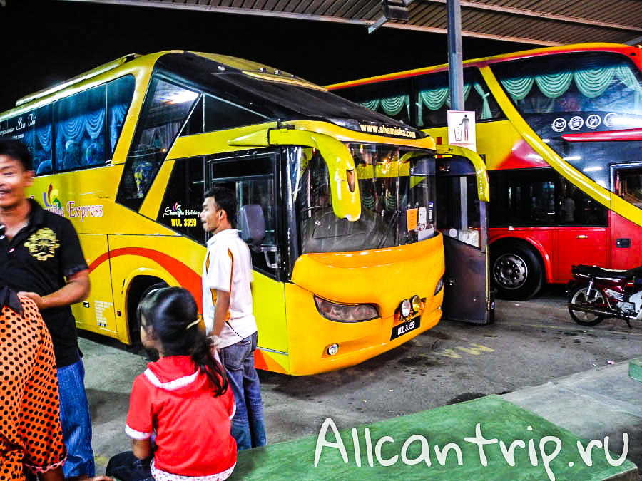 Автовокзал Tesco в Кота Бару