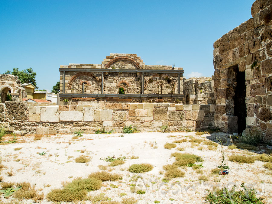 Храм аполлона в Сиде