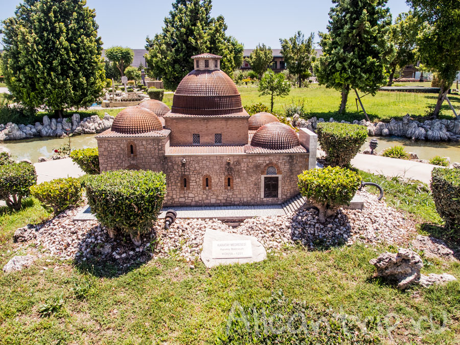 минисити в Анталии