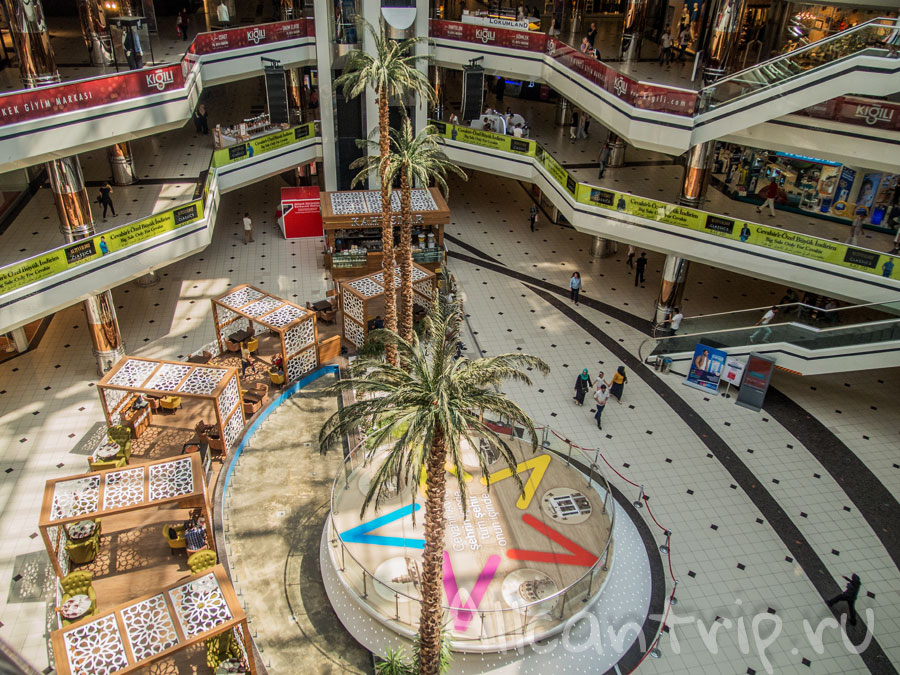 шоппинг в ТЦ Джевахир