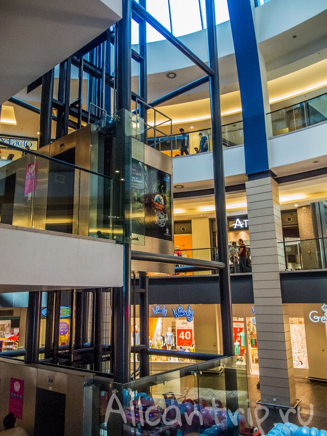 В ТЦ Форум Истанбул