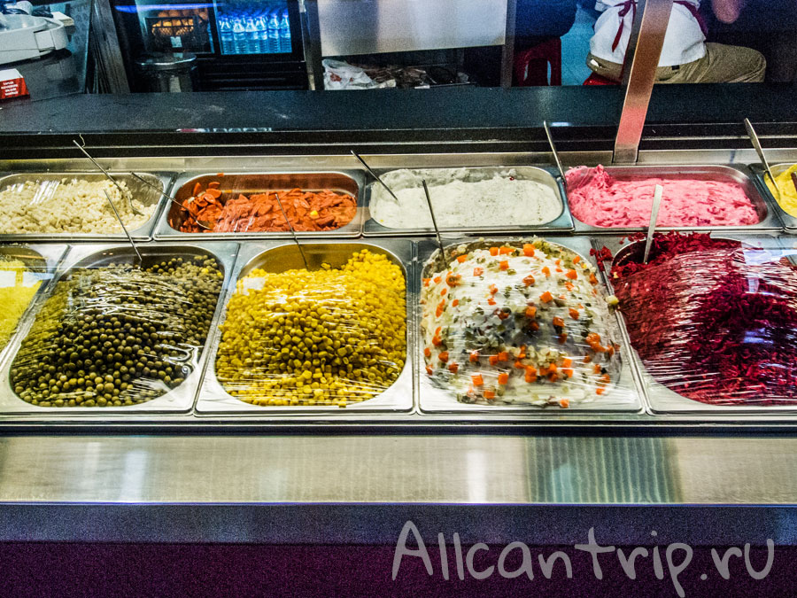 Фудкорт в ТЦ Форум Истанбул