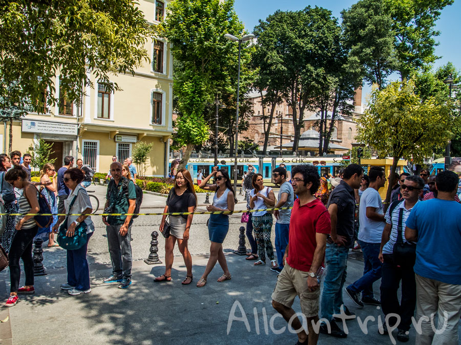 очередь в цистерну базилику