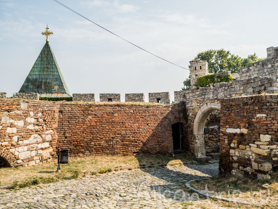 крепость в сербии белград