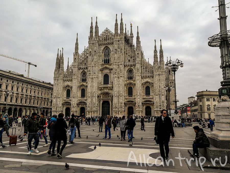 площадь Дуомо в Милане