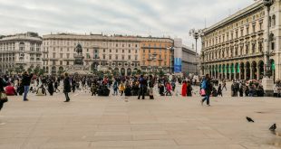 площадь Дуомо в Милане