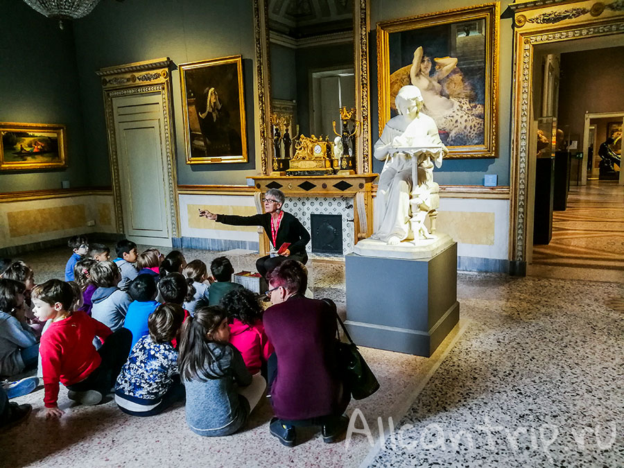 галерея в милане