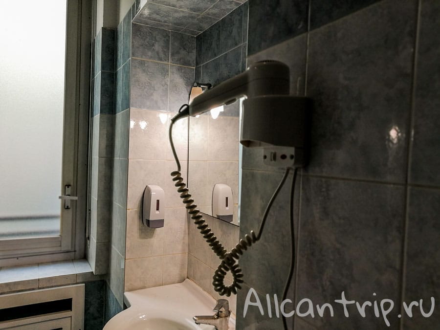 стоит ли жить в хостеле