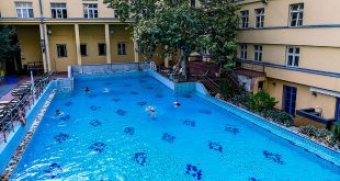 купальня лукач открытый бассейн