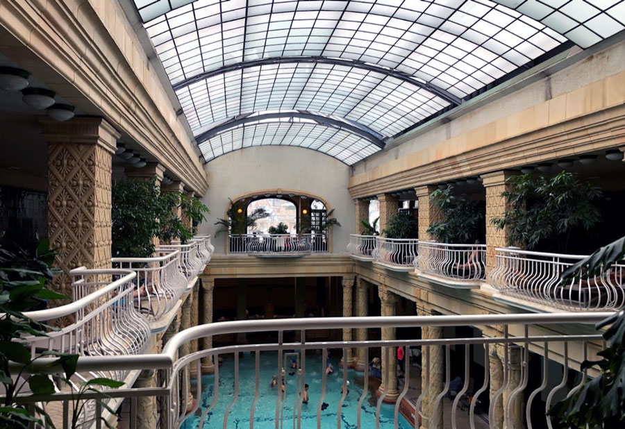 купальни геллерт