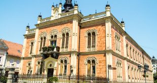 Епископский дворец нови сад