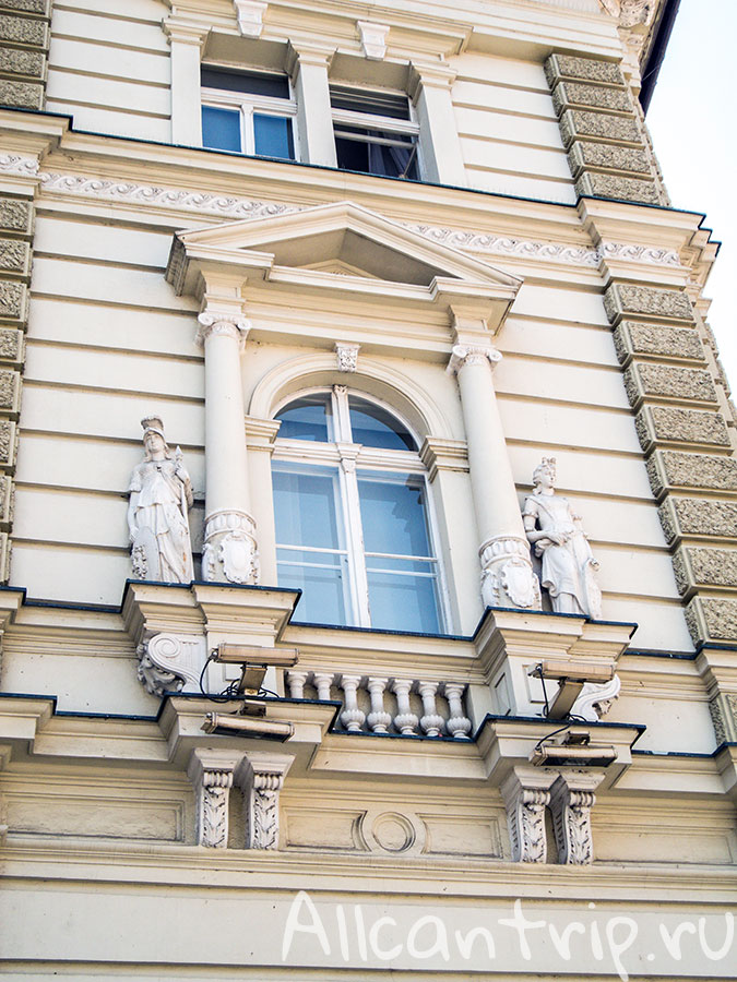 площадь свободы в нови саде